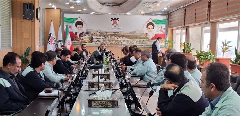 قدردانی مدیرعامل ذوب‌آهن از تلاش‌های روابط‌عمومی