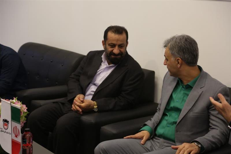نماینده خواف و رشتخوار: حمایت از ذوب آهن اصفهان برای توسعه كشور ضروری است