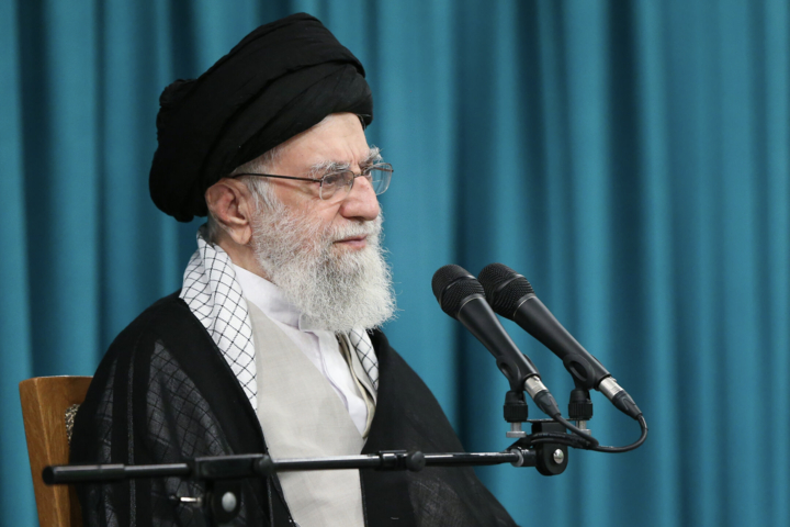 پیام رهبر معظم انقلاب اسلامی خطاب به ملت بزرگ ایران درپی جنایت سحرگاه امروز رژیم صهیونیستی