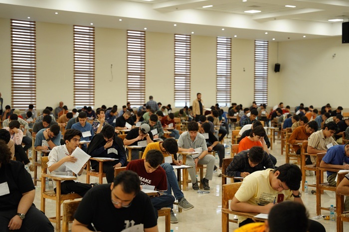 آغاز آزمون سراسری با رقابت حدود نیم‌ میلیون داوطلب