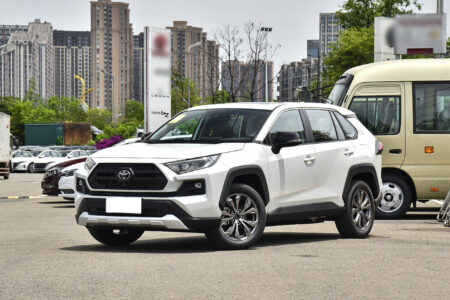 آغاز پیش‌فروش تویوتا RAV4 ADVENTURE PLUS با پلاک ملی از سوی آذریوردسال