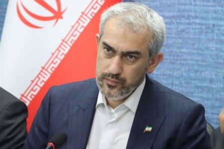 منابع بودجه ۱۴۰۴ از مالیات و فروش نفت تأمین می‌شود