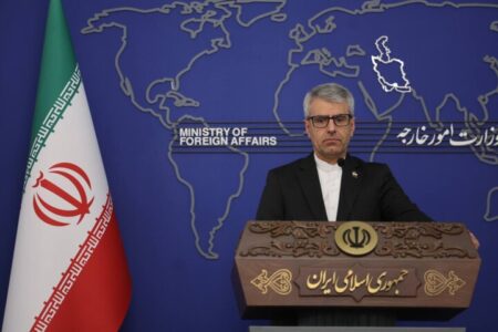 بقائی: ادعاهای ارضی درباره جزایر سهگانه ایرانی بیاساس و بیاعتبار است