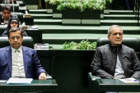 انتصاب عبدالناصر همتی به عنوان رئیس کل بانک مرکزی