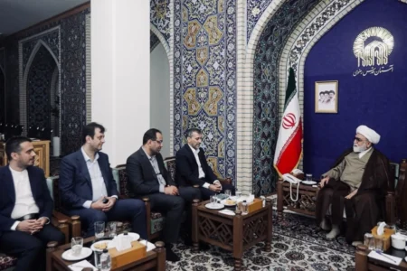 تولیت آستان قدس رضوی: منطقه آزاد سرخس می‌تواند الگویی موفق در بین مناطق آزاد کشور باشد