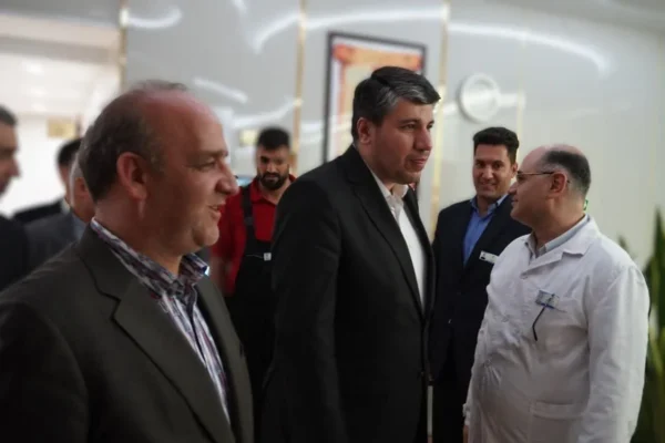 قدردانی مدیرعامل بانک صادرات ایران از کادر درمان/ افشین خانی: ارائه خدمات درمانی مناسب به شهروندان، نماد تحقق رسالت اجتماعی است