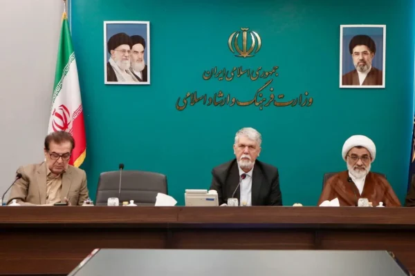 وزیر فرهنگ: فاجعه مدرسه میناب پرچم مظلومیت ایران و سلاحی بازدارنده در برابر جنگ‌های غلط است