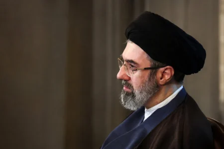 پیام رهبر انقلاب به فرمانده هوافضای سپاه؛ تجلیل از مجاهدتهای گمنام و مظلوم