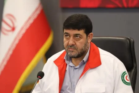 هلال‌احمر برای تأمین دارو و تجهیزات مشکلی ندارد