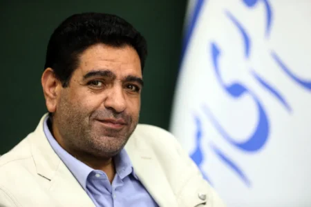 پرداخت تسهیلات اشتغالزایی بدون تربیت کارآفرین کمک چندانی به تولید داخلی نمیکند