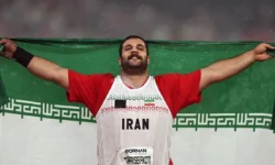 طیبی با رکوردشکنی طلایی شد/ هفتمین نشان زرین کاروان ایران در ناگویا