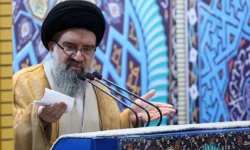 آیت الله خاتمی: ایران خار چشم و استخوان در گلوی آمریکا استز