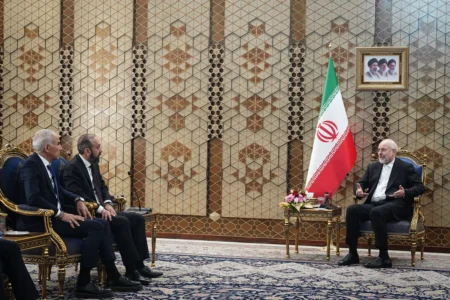 دکتر قالیباف: قفقاز نباید به محل رقابت ژئوپلتیکی قدرت های خارجی تبدیل شود