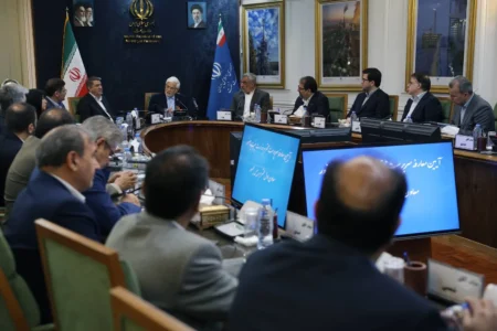 انتظار داریم با مدیریت بورد، عملکرد وزارت نفت جهش کند/ نگران تحریم‌ها نیستیم