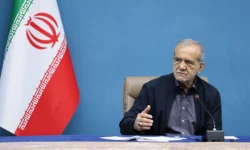 عبور از مشکلات اقتصادی نیازمند همراهی و نقش‌آفرینی کارآفرینان است