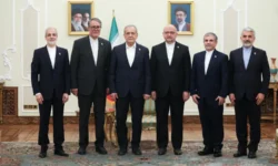 حامل پیام برادری، دوستی و وحدت باشید