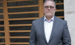 رئیسکل پیشین بانک مرکزی: ذینفعان روندهای فاسد مانع خروج بانکها از بنگاهداری میشوند