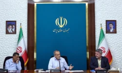 رئیس‌جمهور: امروز از واردات بنزین بی‌نیاز شده‌ایم